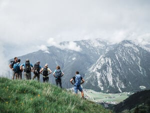 Abendevent im Jack Wolfskin Store in Stuttgart: Bergwanderführer von ASI Reisen gibt wertvolle Tipps für die Alpenüberquerung